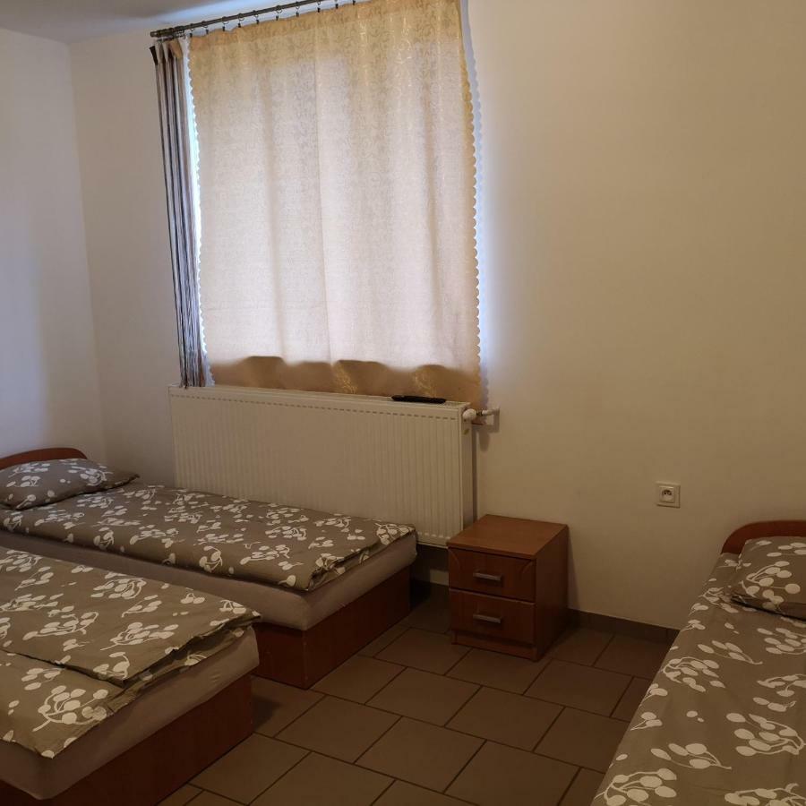 noclegi u Adama Kajetany Esterno foto